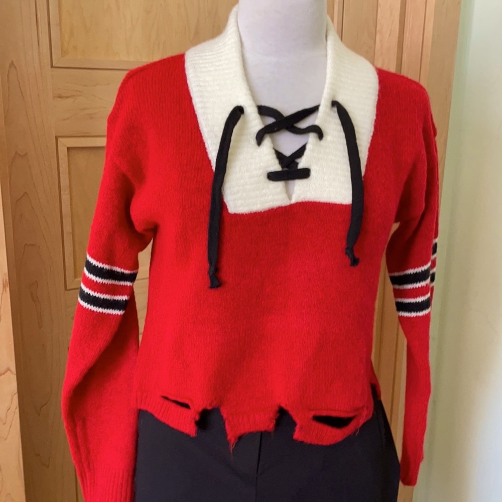 🇮🇹 PLEASE Red Wool Sweater, Size S
